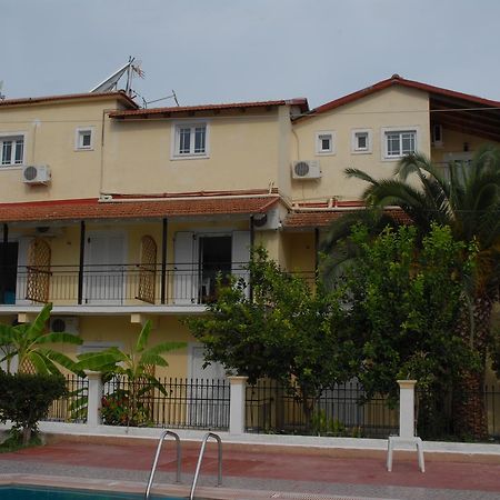 Apollo Hotel Kavos Exterior photo