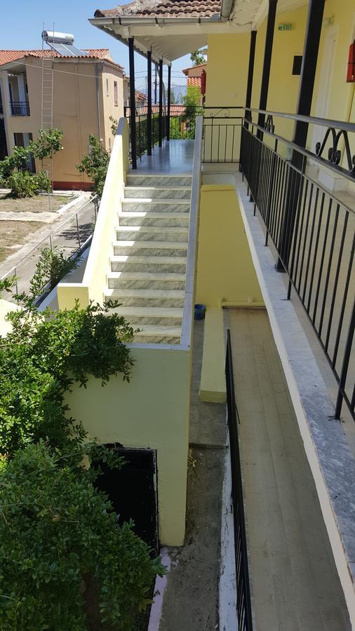 Apollo Hotel Kavos Exterior photo