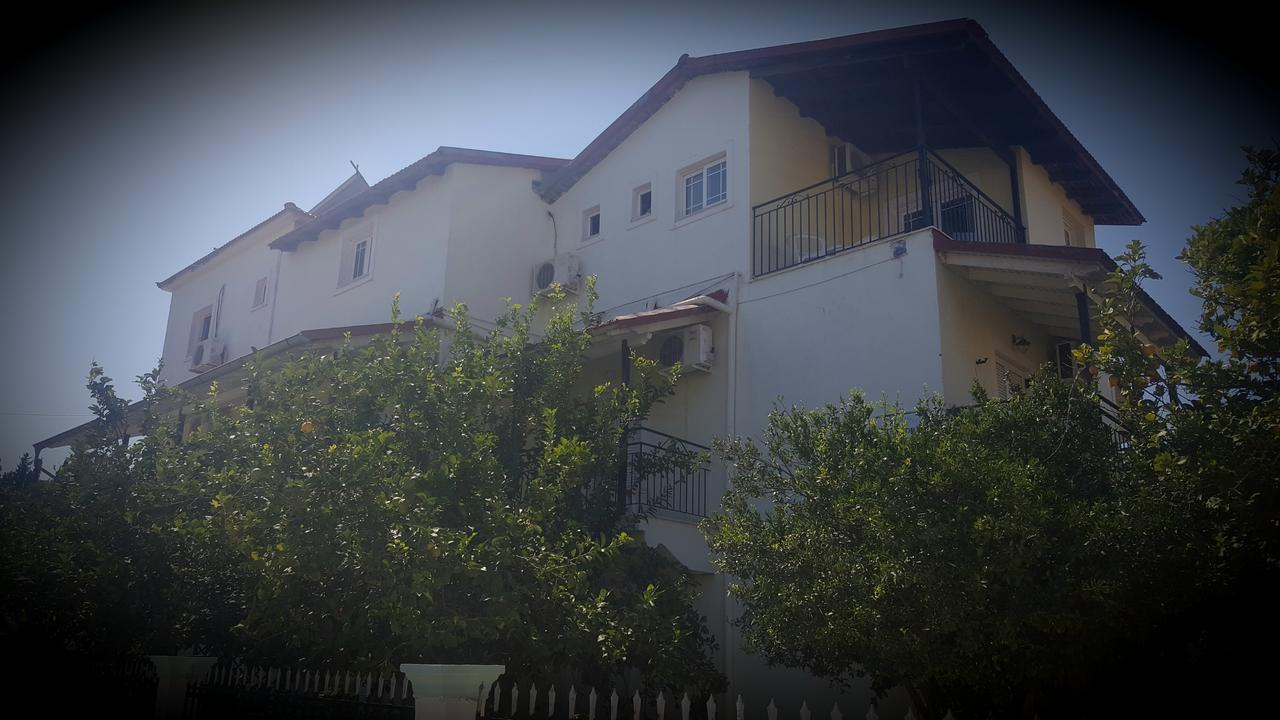 Apollo Hotel Kavos Exterior photo